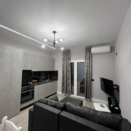 Apartment Bushati 2 *