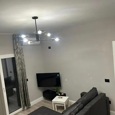 Apartman Bushati Home Apartamenti 2