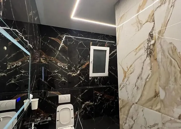 Daire Bushati 2 Dıraç